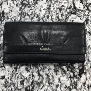 🖤 Black Leather Coach Wallet 🖤